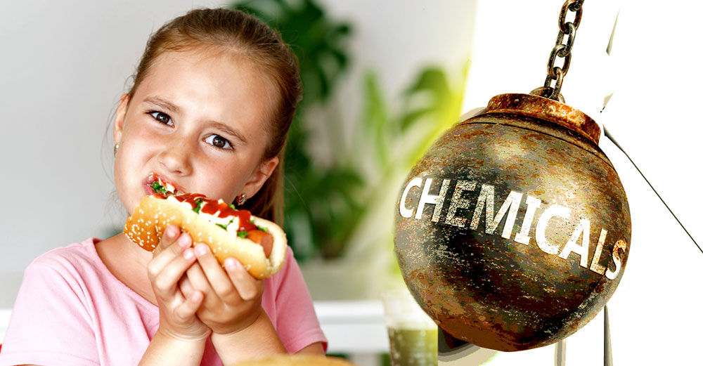 chemicals-leach-ultraprocessed-foods